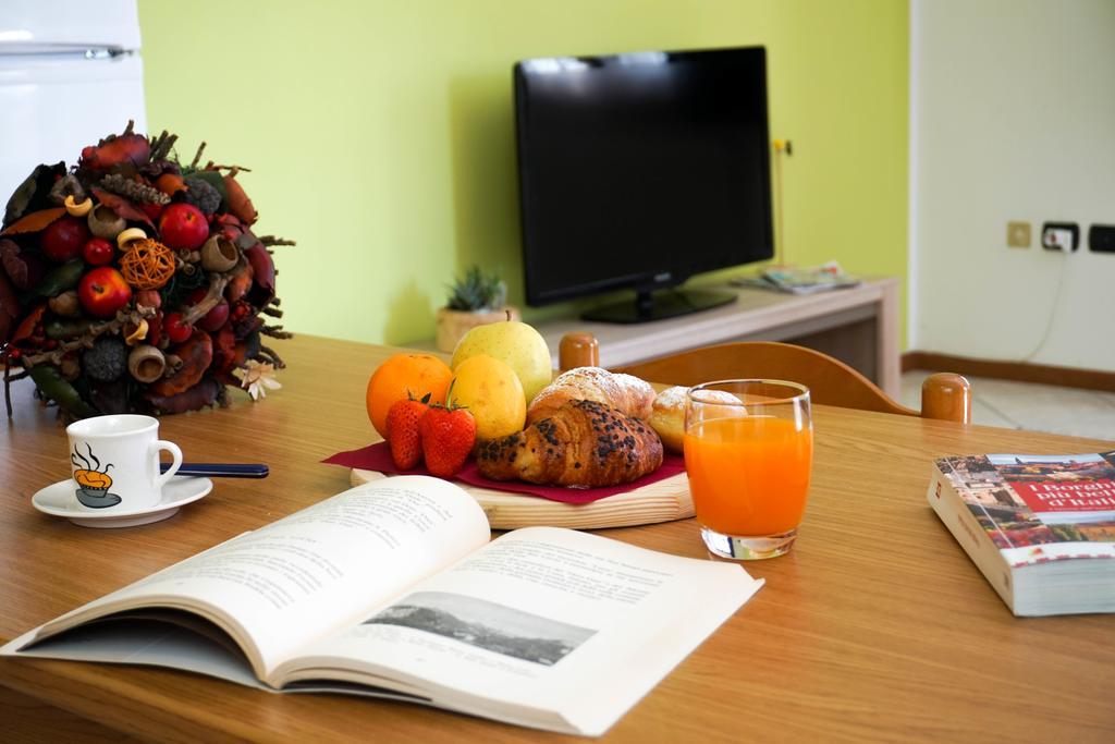 Hotel Antica Croce - Gardaslowemotion تينو الغرفة الصورة