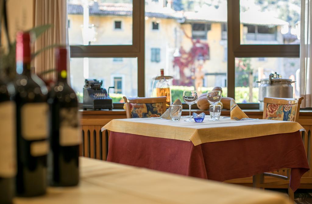 Hotel Antica Croce - Gardaslowemotion تينو المظهر الخارجي الصورة